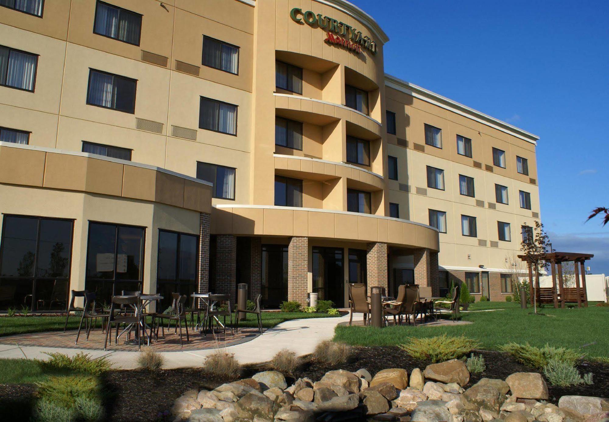 Courtyard Lima Exterior foto